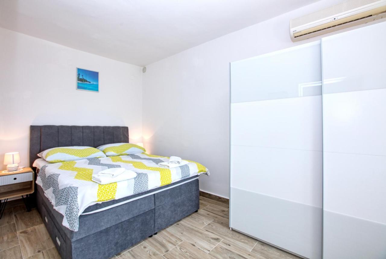 Apartment Tisno 5130C Exterior foto